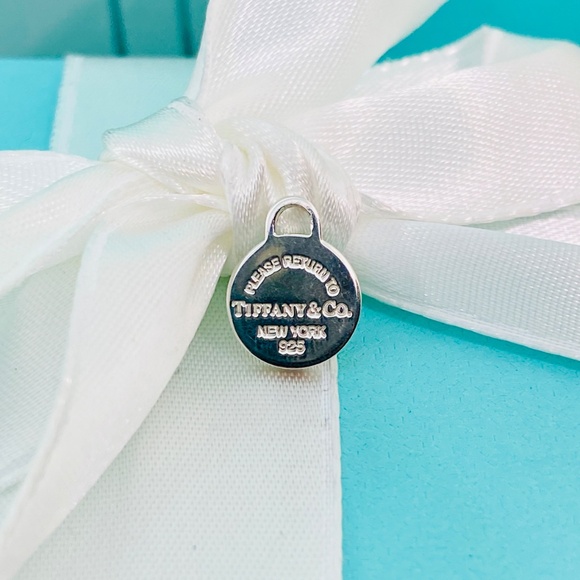 New Tiffany return to Tiffany & co mini round tag 1/2” authentication - Picture 3 of 4